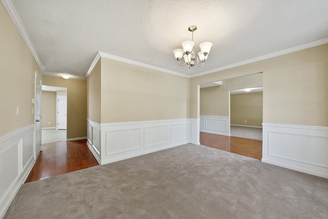 1152 Steppingstone Lane #1 - Photo 6 of 36