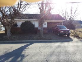 407 N Mccombs St #407 - Photo 1 of 1