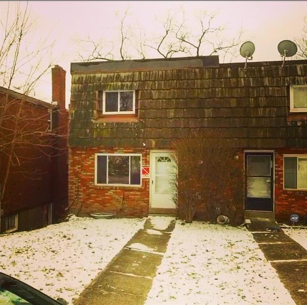 2340 1/2 Buena Vista St, Swissvale, PA 15218 2 Bedroom House for 895