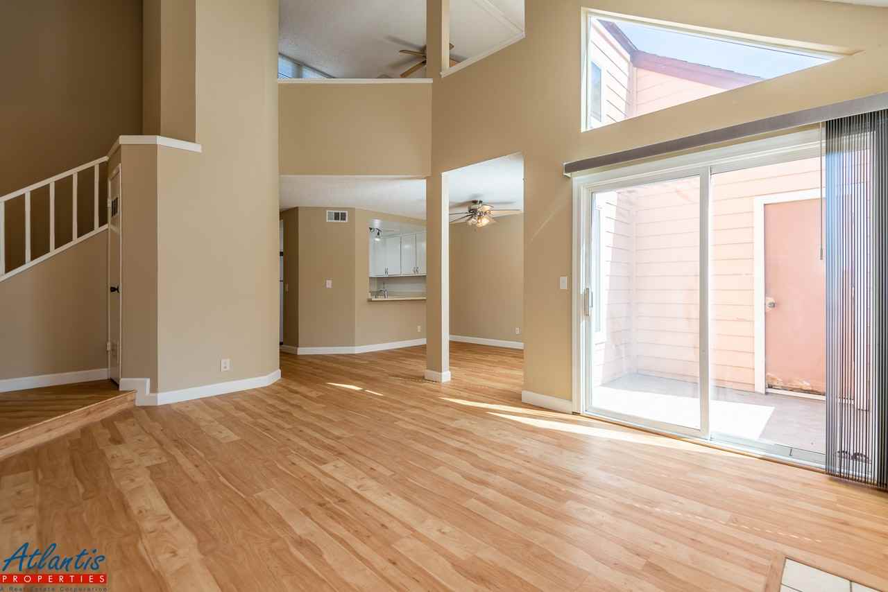 317 Tradewinds Drive - Photo 2 of 14