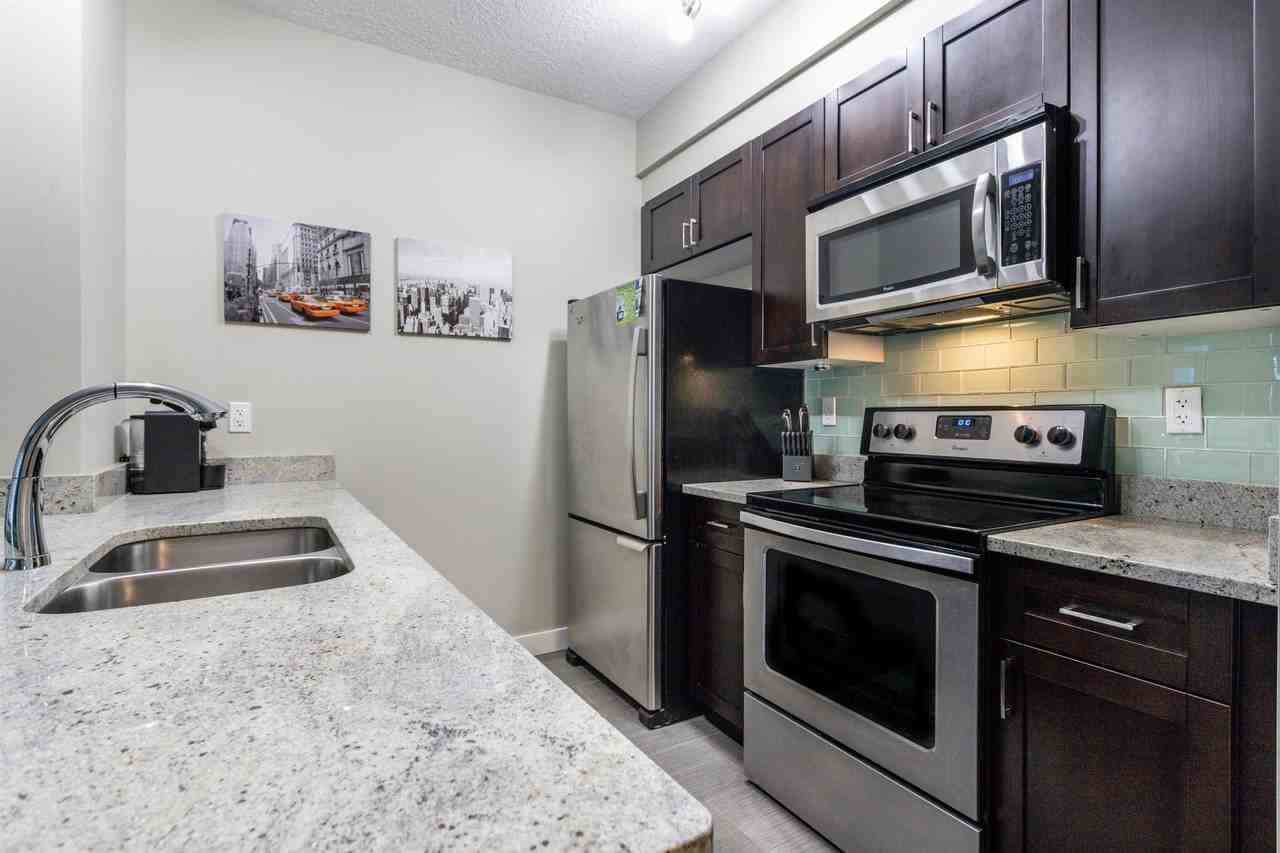 210 Edmonton Street #210 - Photo 5 of 35