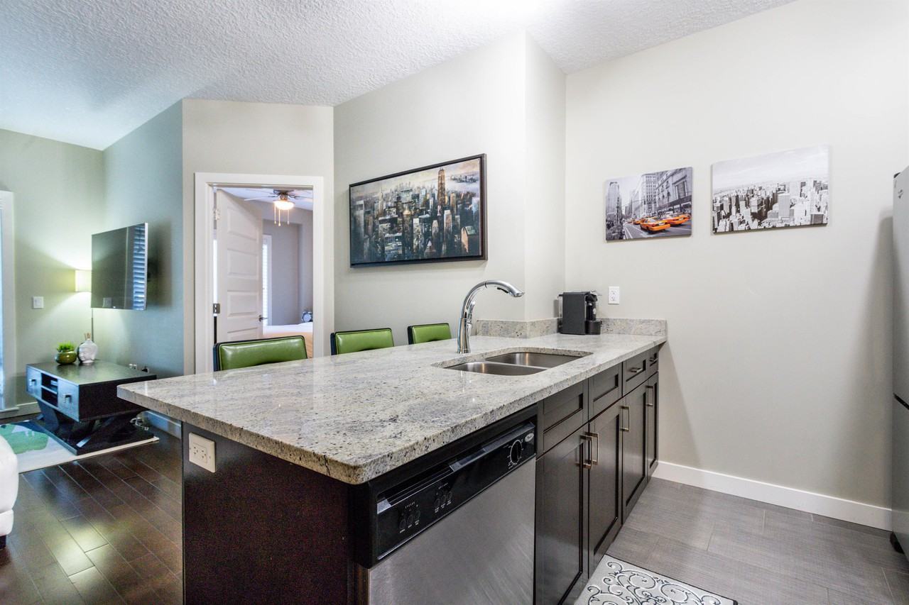 210 Edmonton Street #210 - Photo 7 of 35