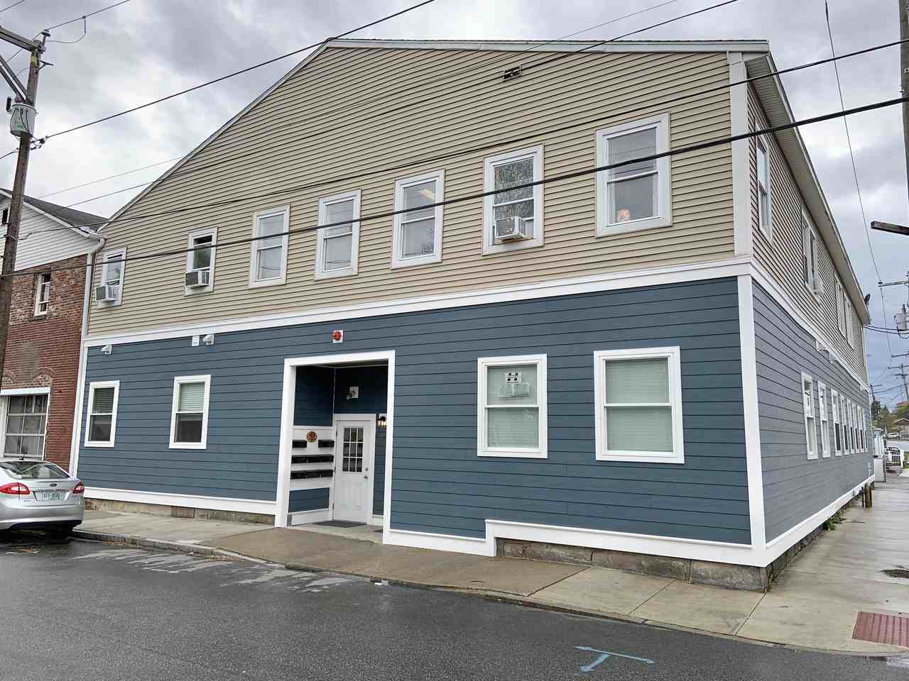 49 Harbor Ave 9 9, Nashua, NH 03060 1 Bedroom Apartment for 950