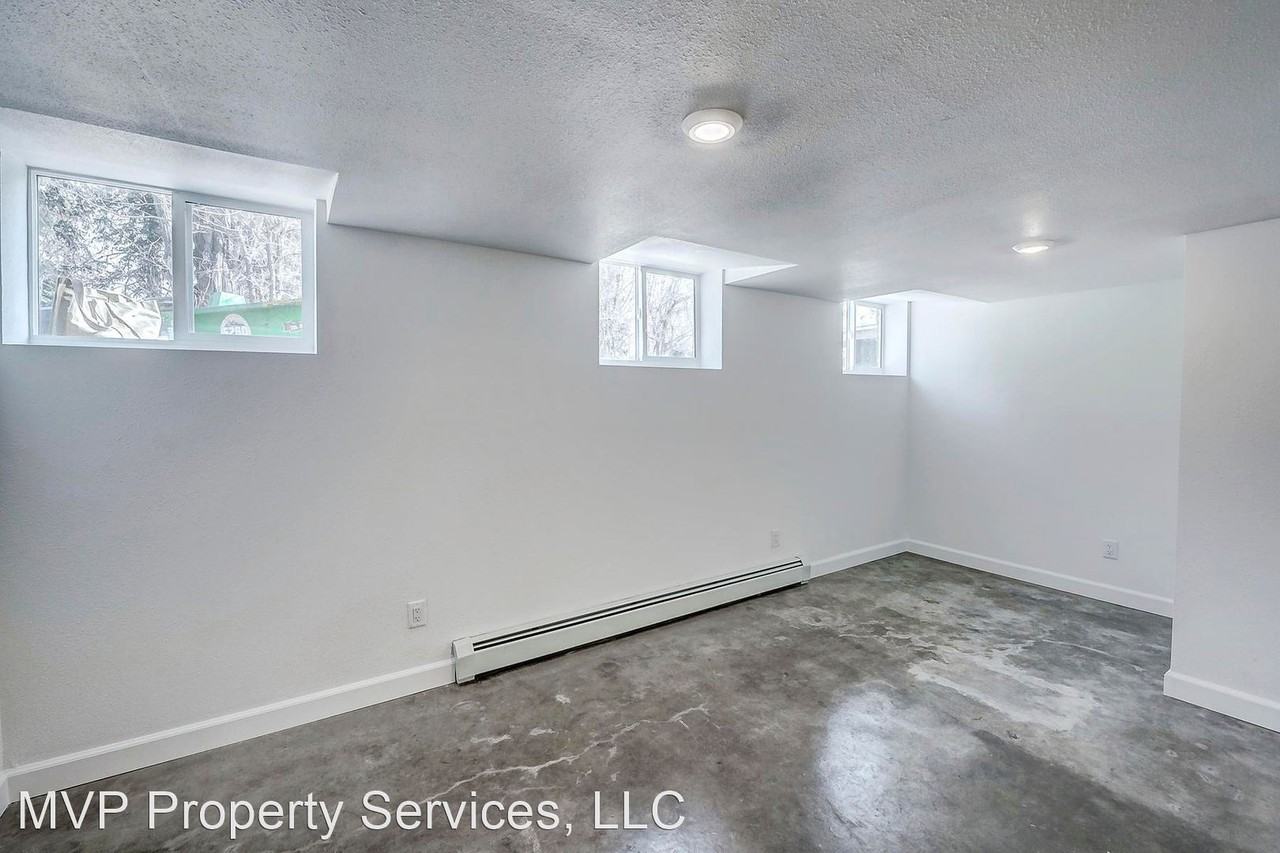 7580 W. 33rd Ave - Photo 2 of 10