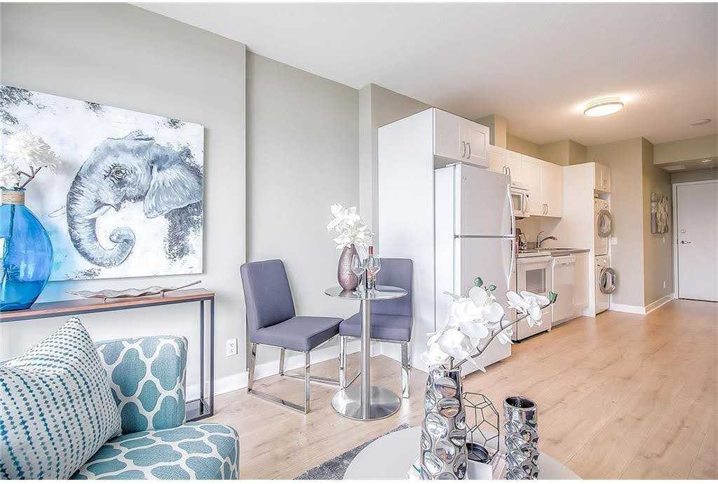 912, 30 Brentwood Common NW #30 Brentwo - Photo 2 of 23