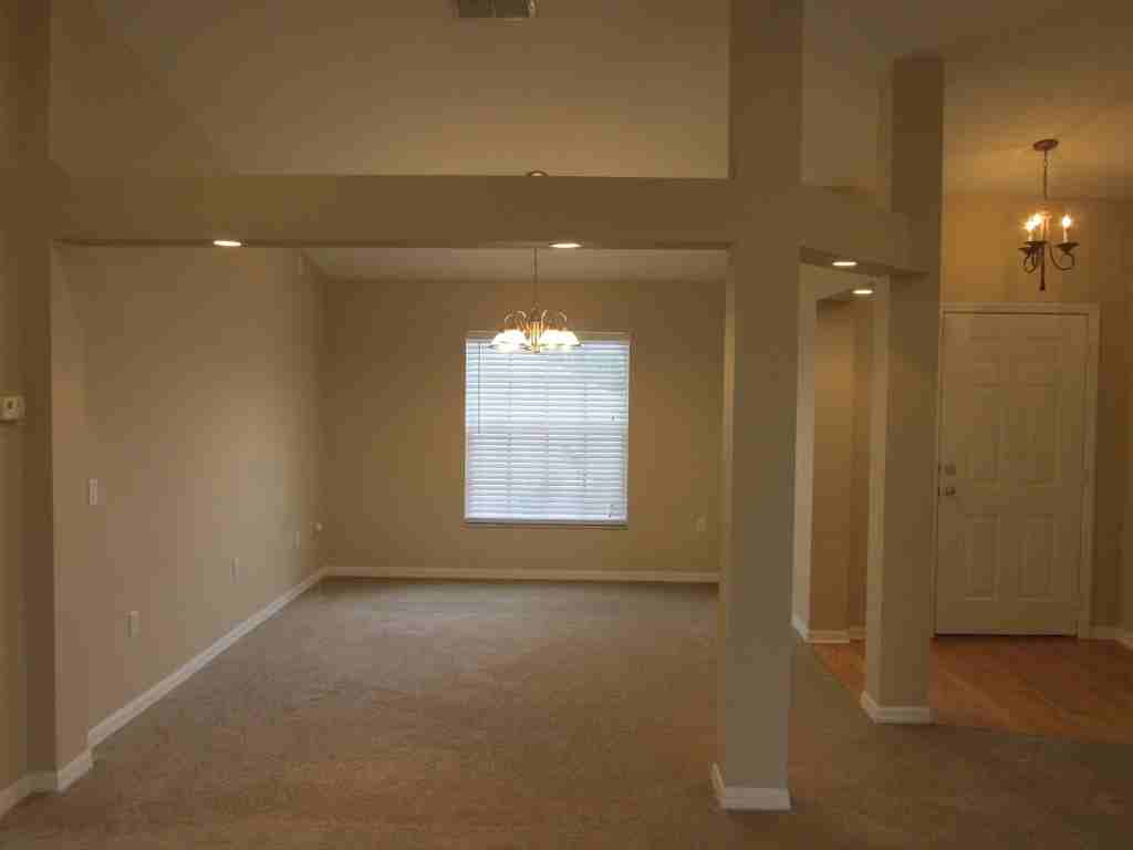 5972 Hillside Heights Dr - Photo 3 of 16