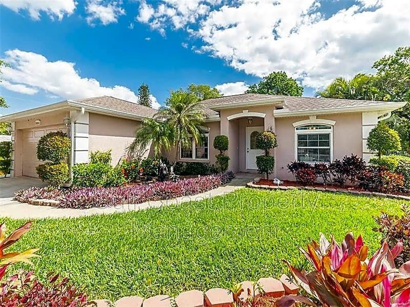 8804 44th Avenue Dr W - Photo 2 of 24