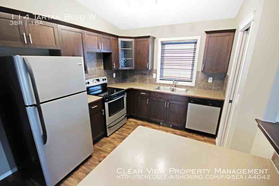 114 Tartan Blvd W - Photo 2 of 10