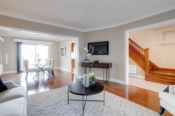 33 Crescentwood Road - Photo 3 of 37