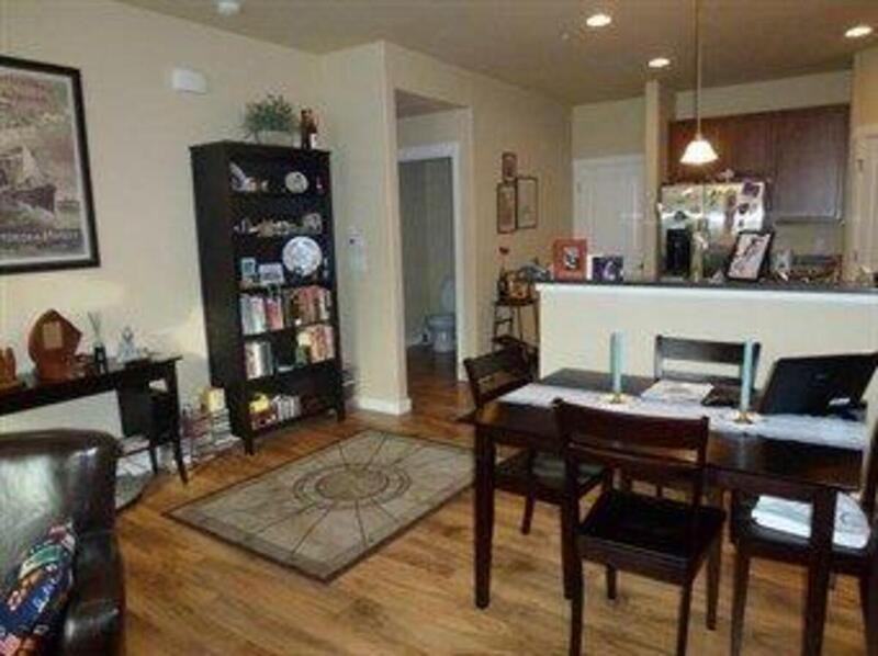 3210 139th Pl Se - Photo 2 of 14