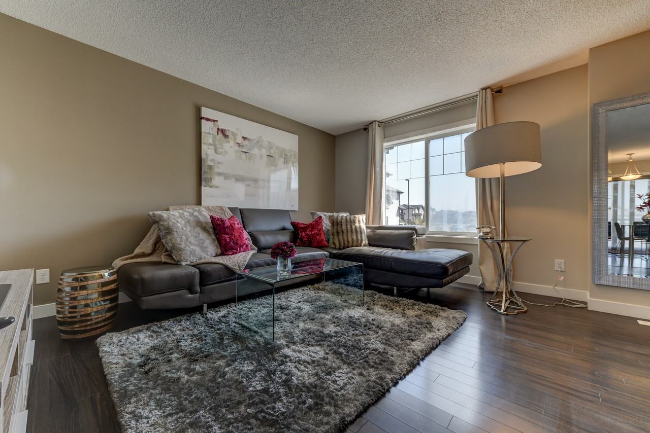 12004 35 - Photo 4 of 32