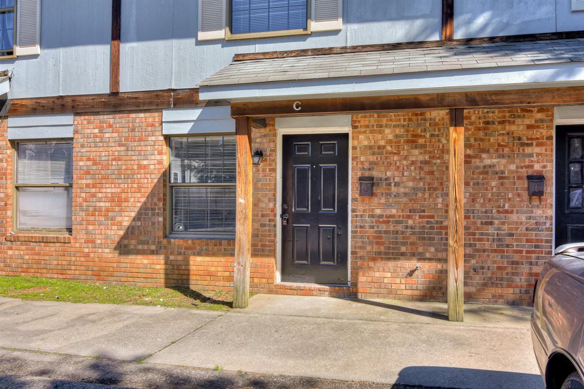 1916 Central Ave #C - Photo 4 of 17