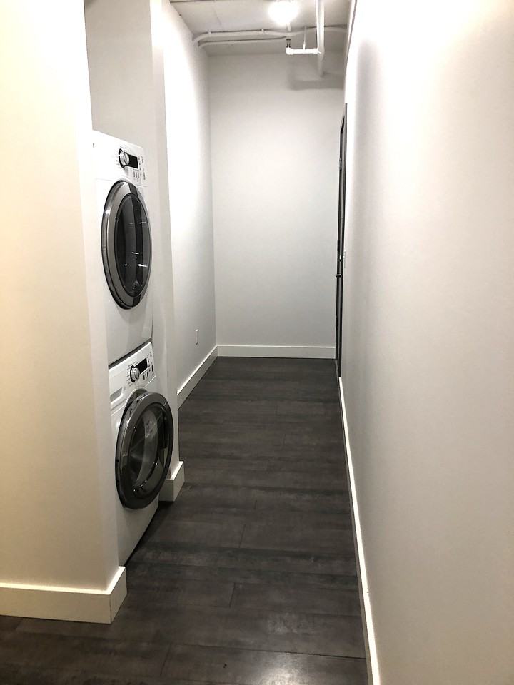 Solo Lofts - Photo 5 of 10