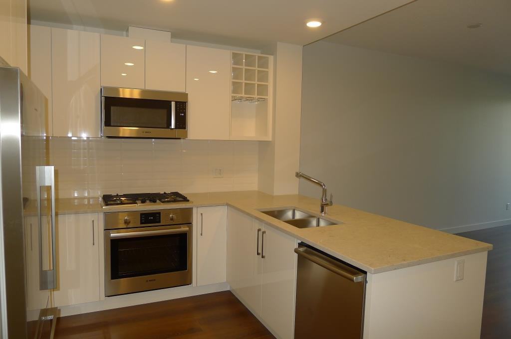 301 10 St Nw #408 - Photo 2 of 17