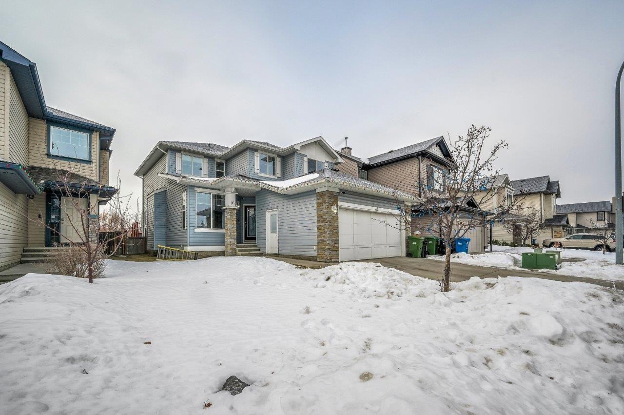 43 Brightonstone Grove Se - Photo 2 of 40