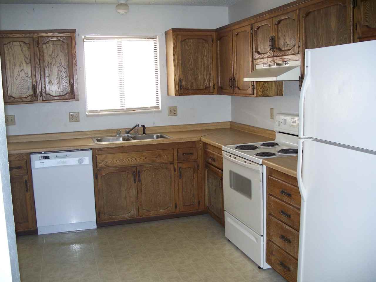 3237 D 1/2 Rd - Photo 4 of 5