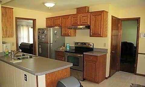 7528 17th Ave S - Photo 3 of 7