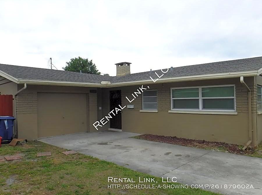 2332 Valencia Dr - Photo 2 of 19