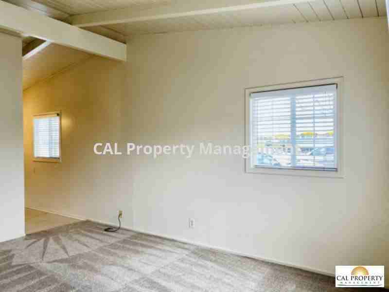 8 Villa St #18 - Photo 2 of 9