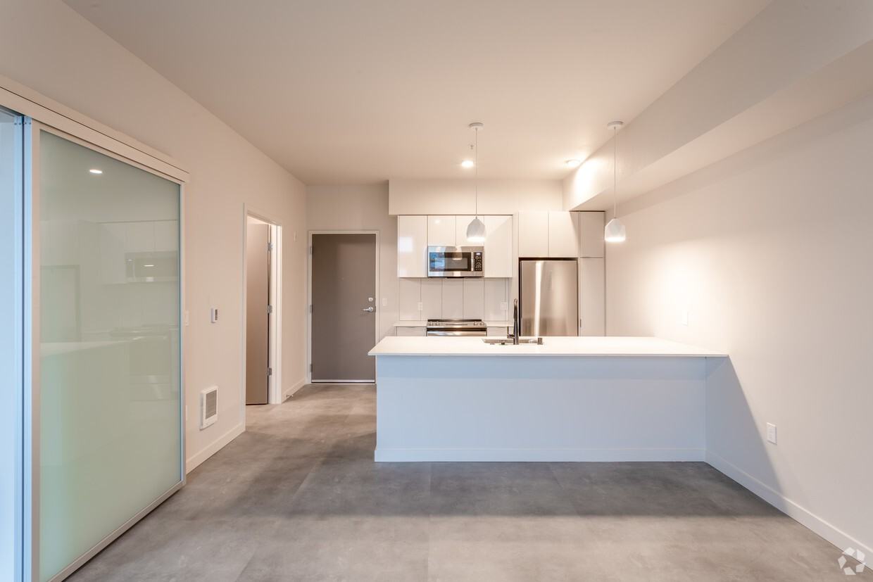 Robins Nest - Photo 3 of 13