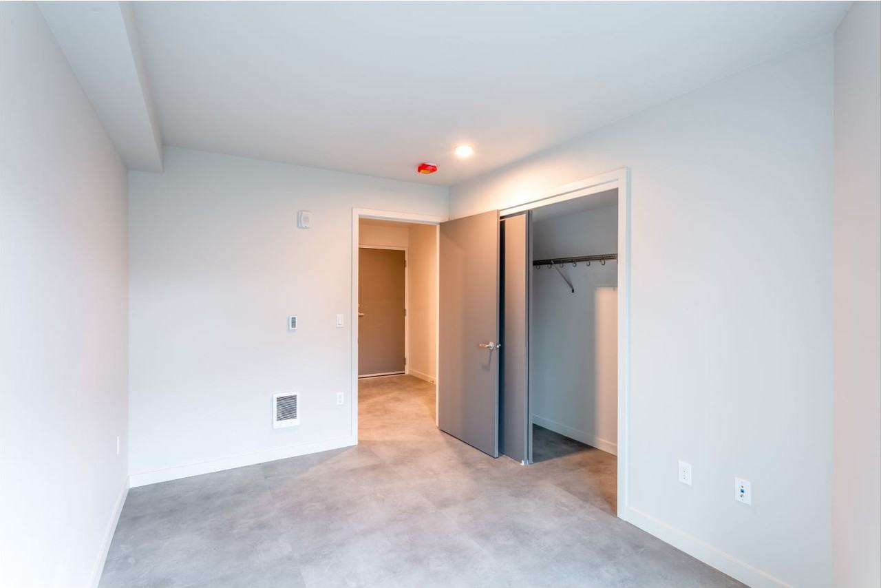 Robins Nest - Photo 4 of 13