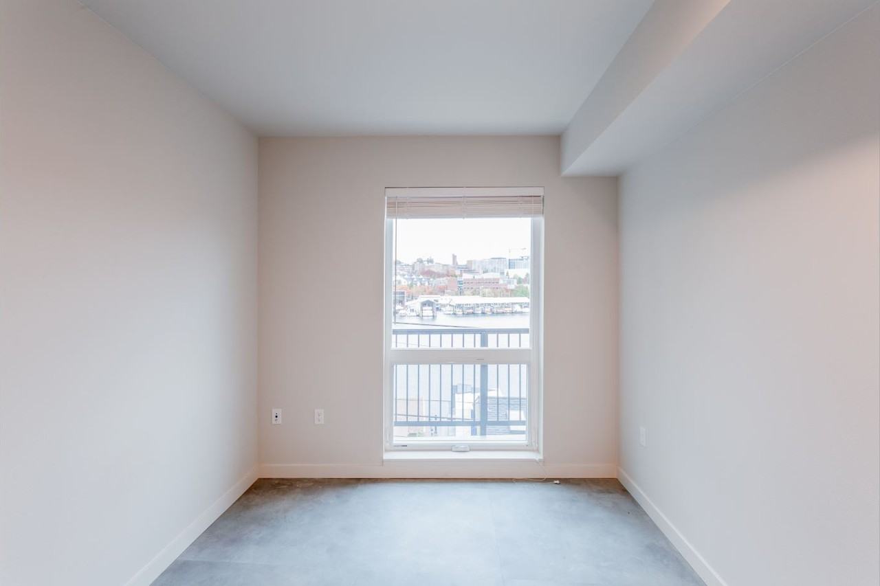 Robins Nest - Photo 5 of 13