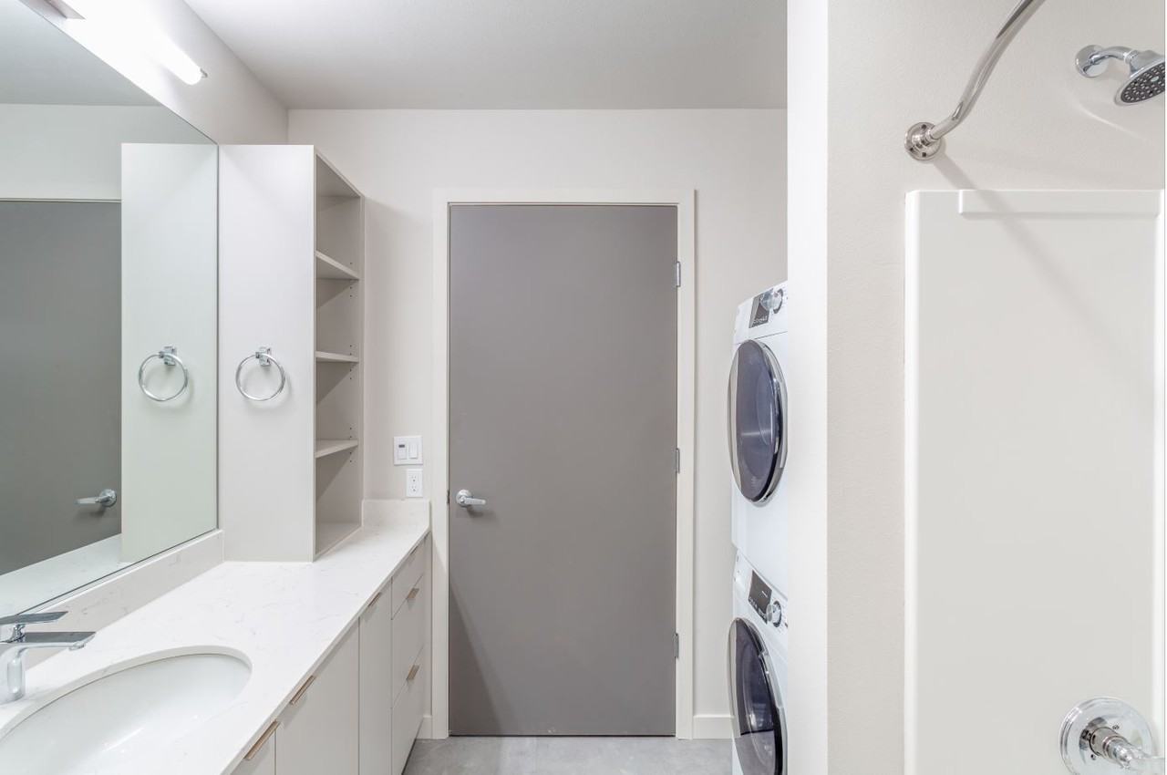 Robins Nest - Photo 7 of 13