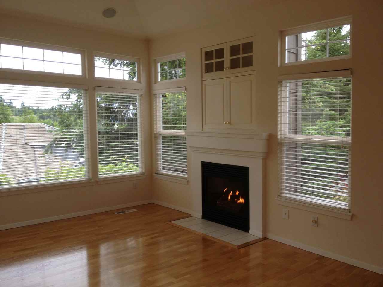 9826 Northwest Silver Ridge Loop - Photo 2 of 11