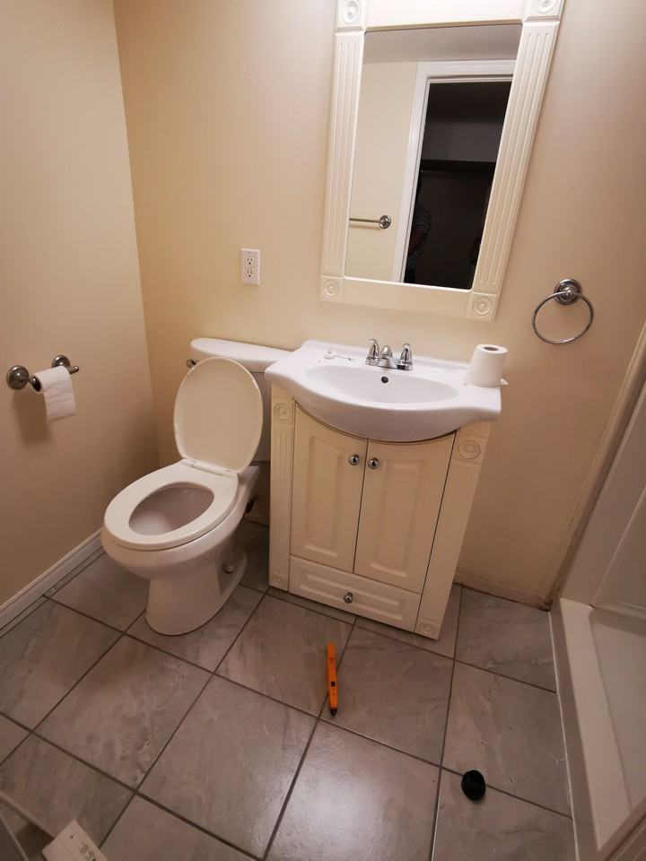 Dufferin Basement Apartment - Photo 2 of 9