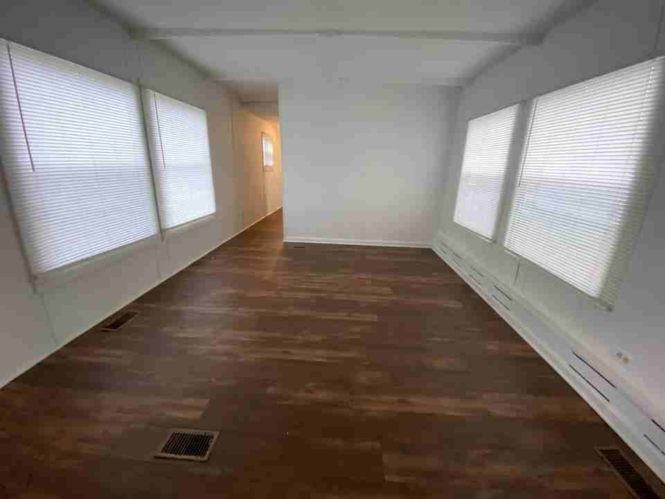 4243 Hill Lane - Photo 5 of 8