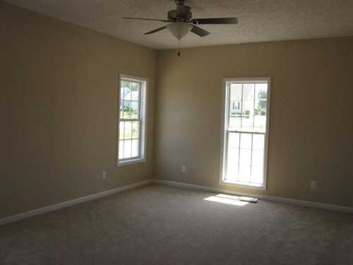 525 W Denny Ave - Photo 2 of 12