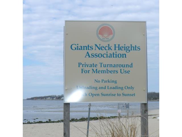 7 Hillcrest Rd - Photo 2 of 8