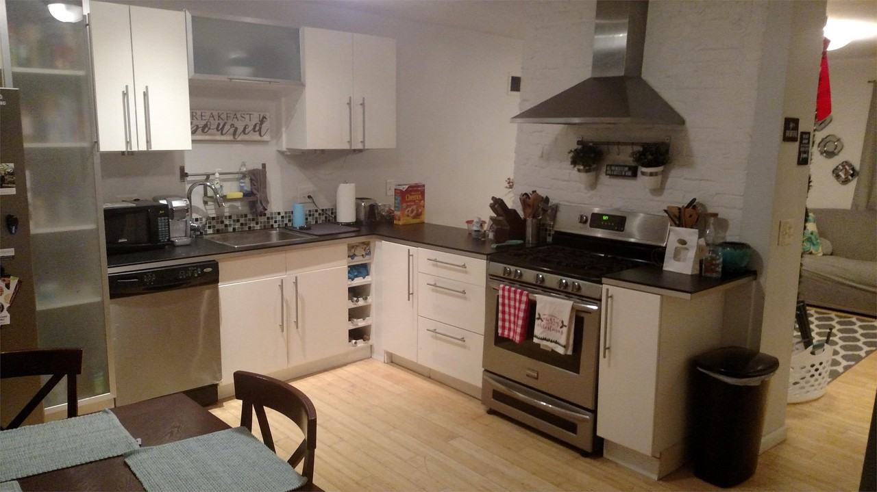 1824 Fox Way - Photo 3 of 10