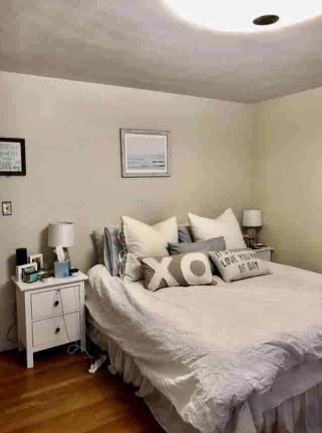 West Hartford 3 BR Apartment - Photo 6 of 8