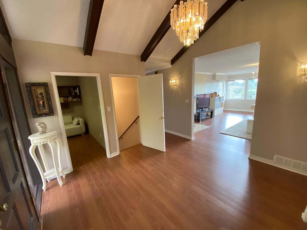 1231 Chartwell Drive - Photo 2 of 20