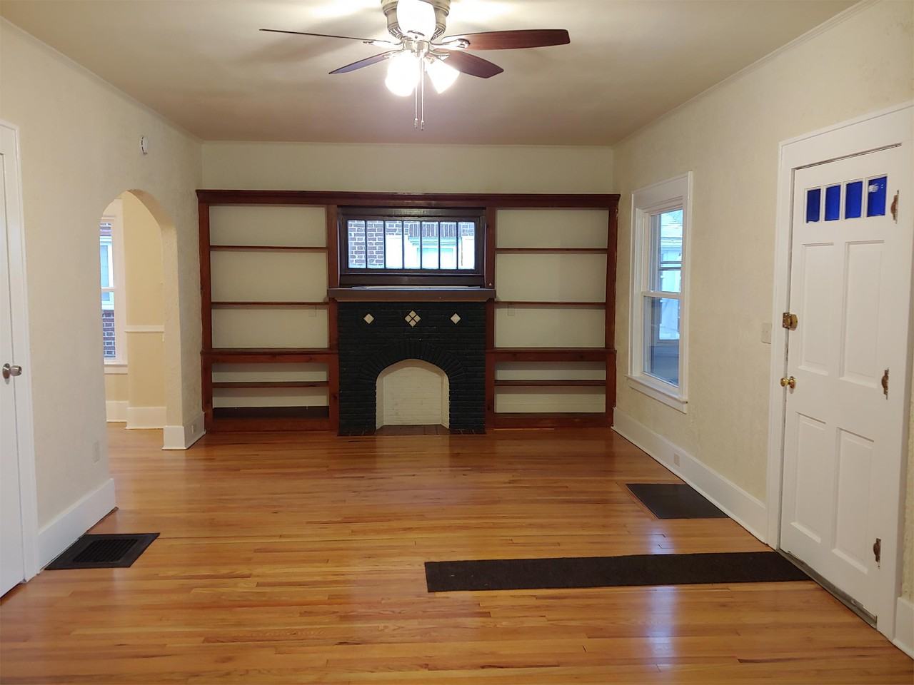 358 Wadsworth St #1 - Photo 2 of 23