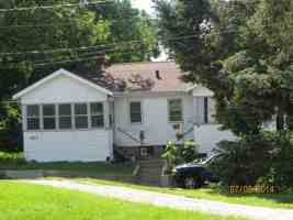 featured image of 413 Whittier Ave #413