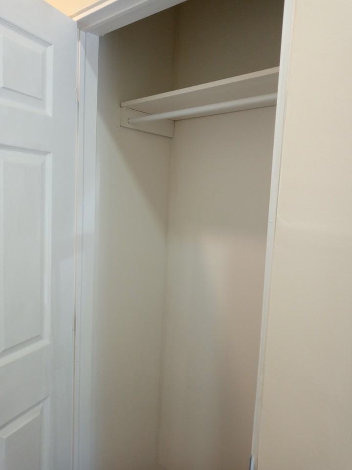 4033 Rue Adam - Photo 3 of 14