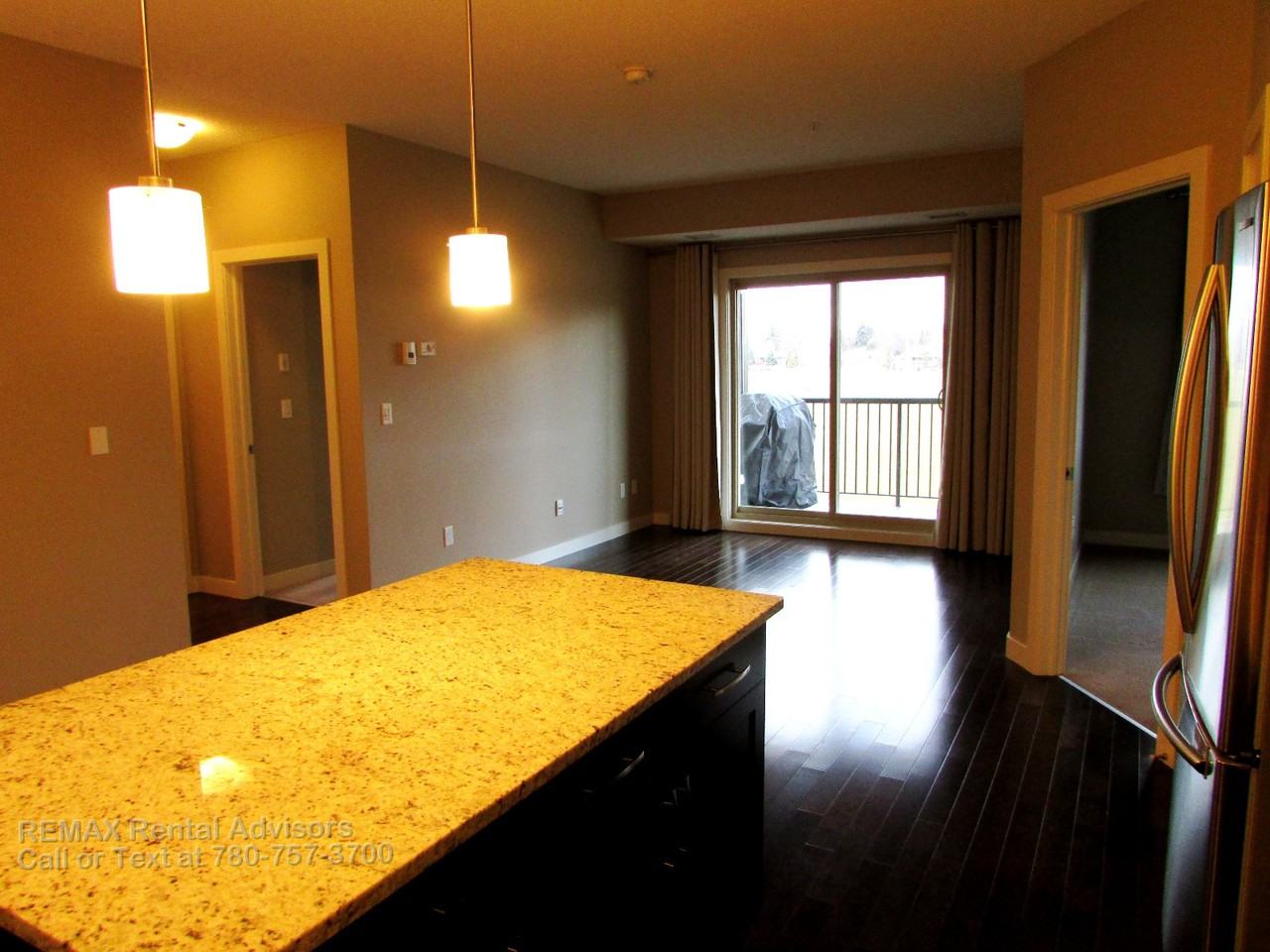 10520 56 Ave Nw - Photo 3 of 10