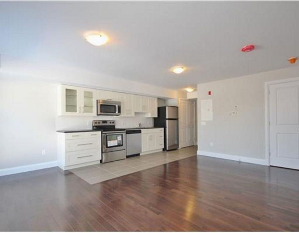 164 Main Street - Photo 2 of 17
