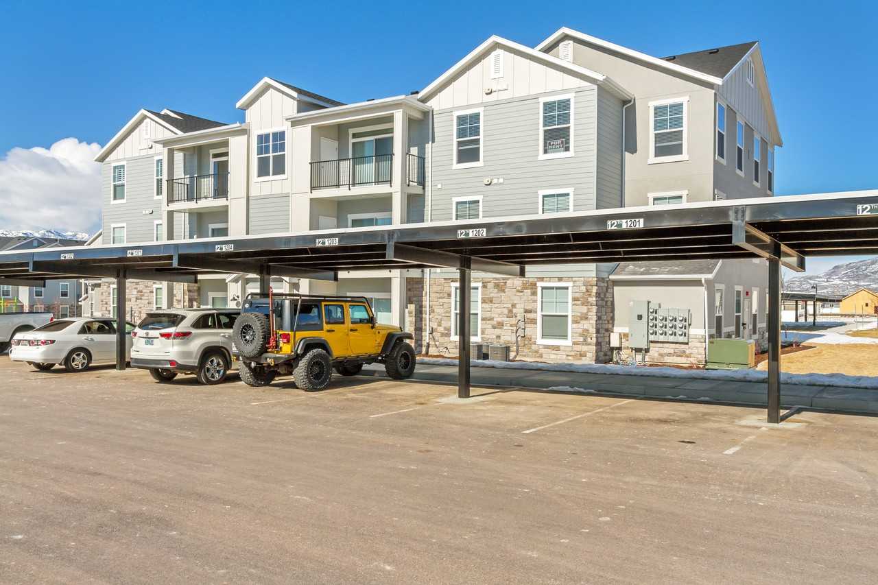 1128 S 820 E 1202, Heber City, UT 84032 3 Bedroom Apartment for Rent