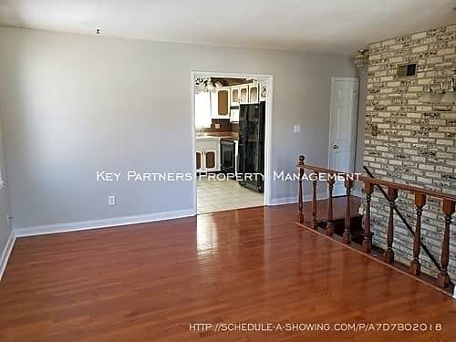 7175 Nw Chapel Woods Cir - Photo 3 of 10