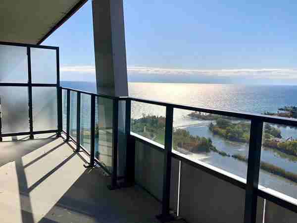 20 Shore Breeze Drive #2611