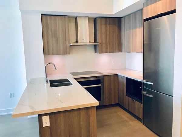 20 Shore Breeze Drive #1111