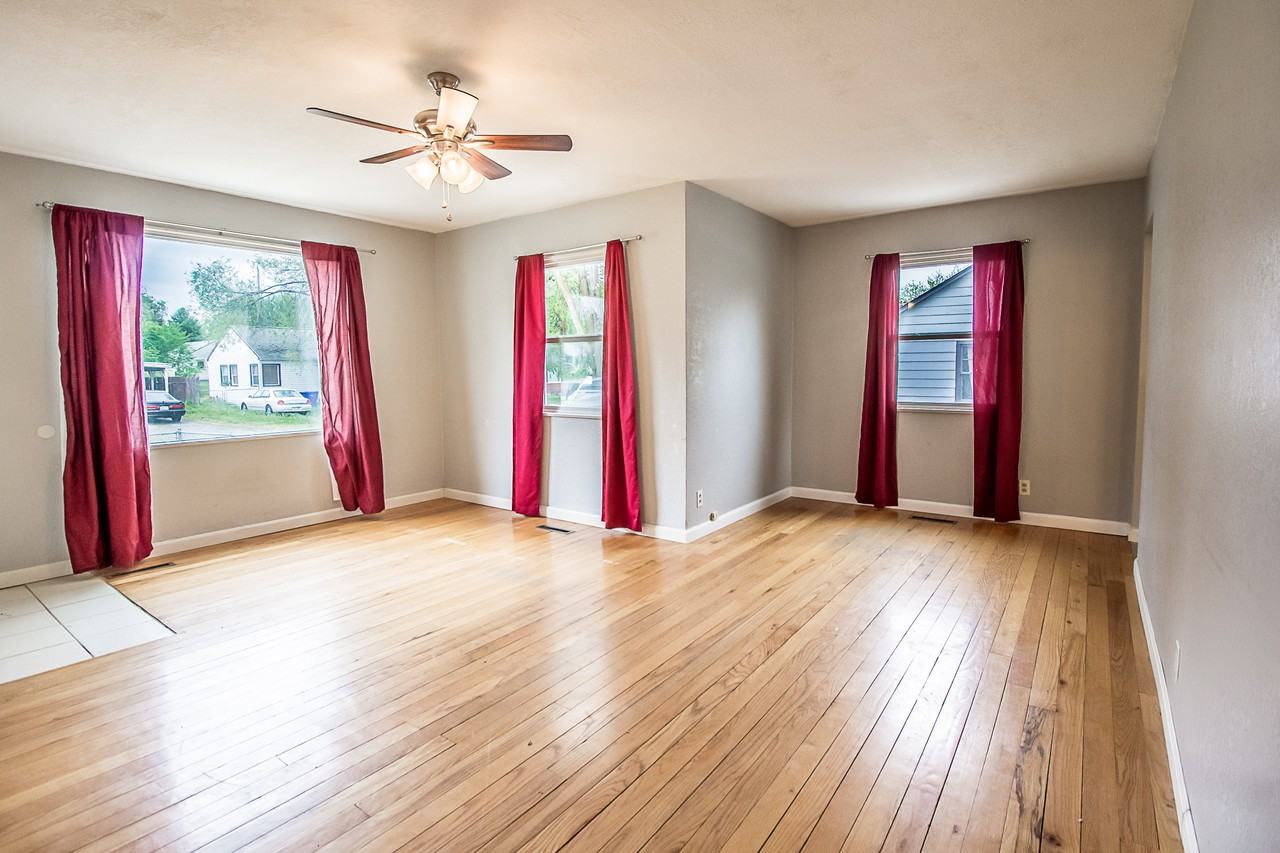 10111 N Whittier St #1 - Photo 2 of 17