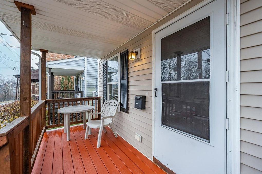 2229 Symmes St #1 - Photo 2 of 33