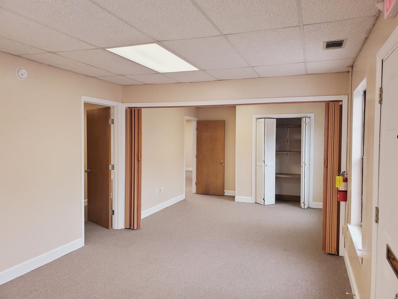 121 Oglethorpe Professional Ct #2 - Photo 3 of 10