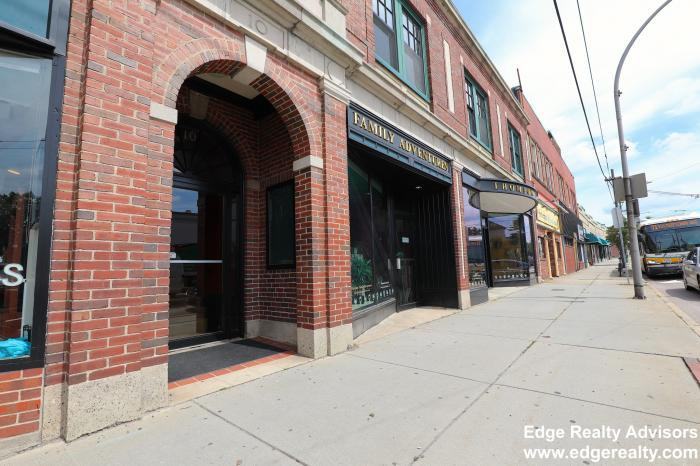 10 Mount Auburn St - Photo 2 of 11