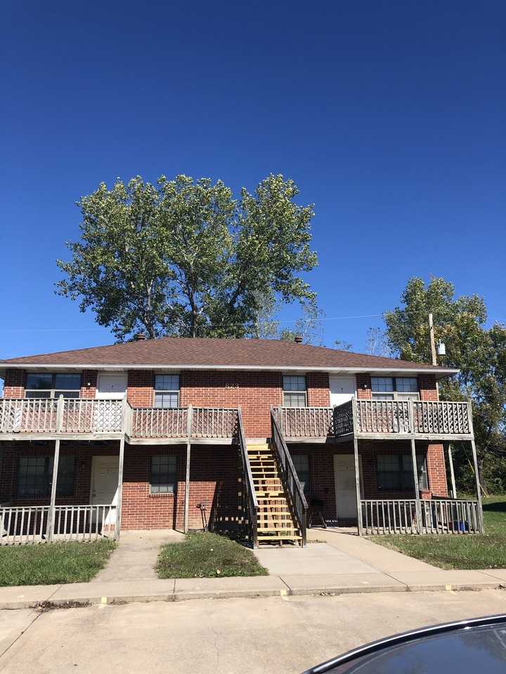 823 E Prairie Hill Dr Apartments for Rent in Warrensburg, MO 64093 Zumper