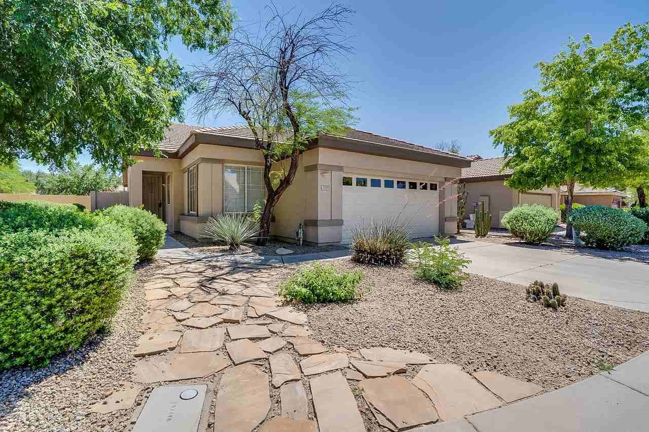 1315 W Musket Way - Photo 3 of 44